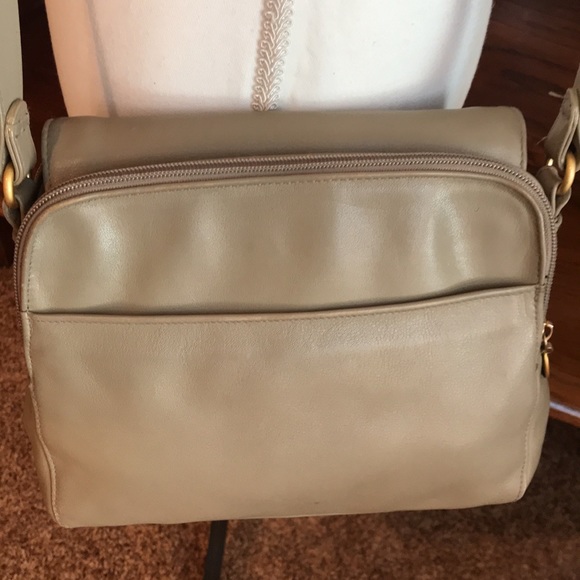 STONE MOUNTAIN PURSE - Picture 3 of 10